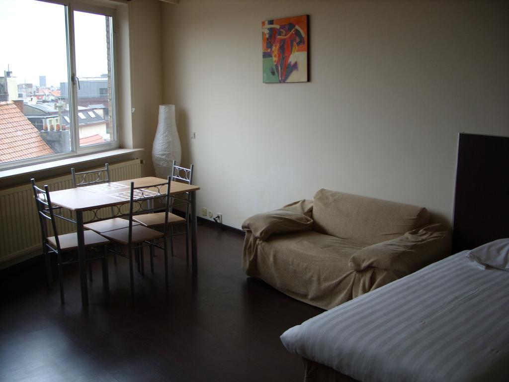 Budget Flats Brussels Ngoại thất bức ảnh